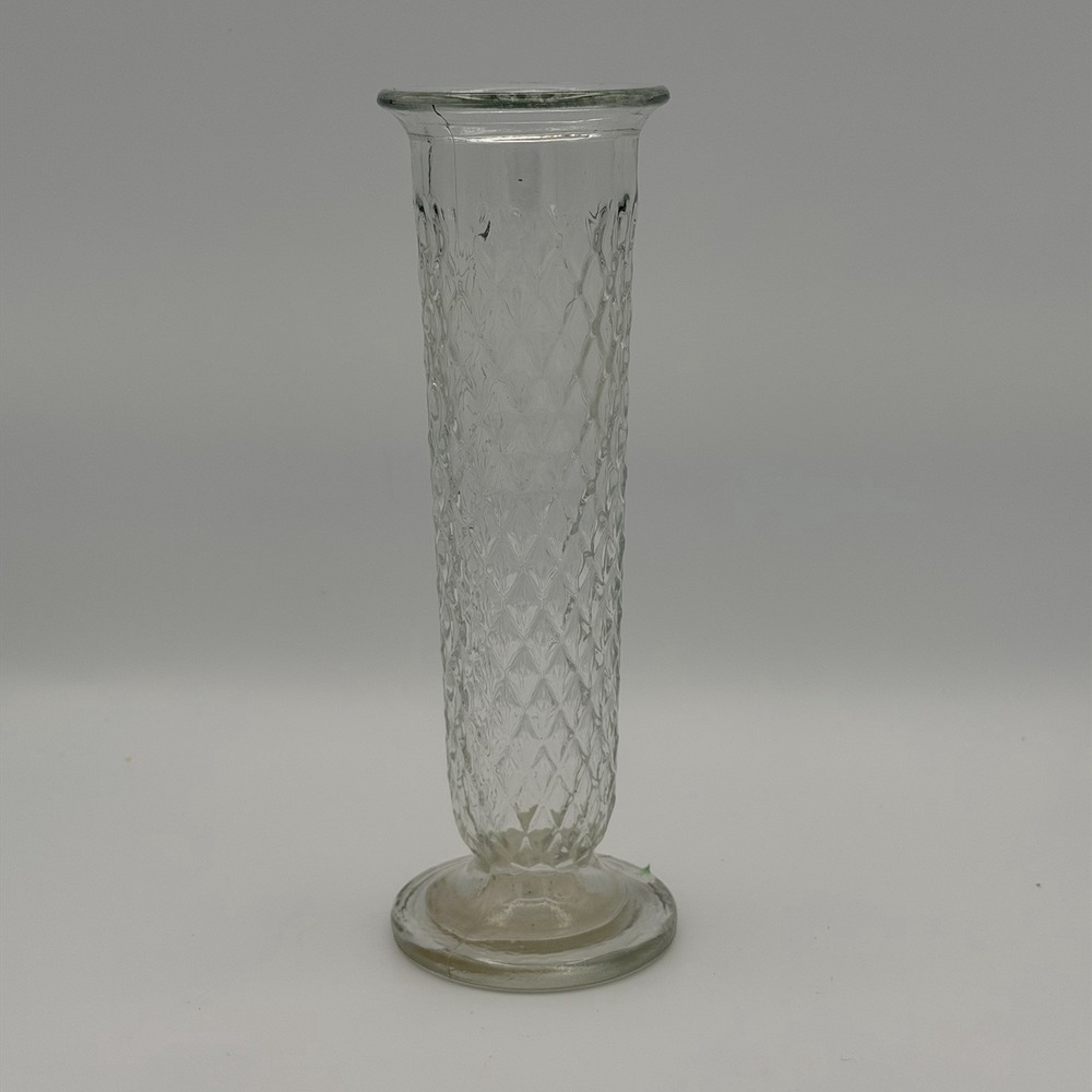 Vintage Clear Glass E.O. Brody M-147 Diamond Quilted Pattern Bud Vase USA 9"
